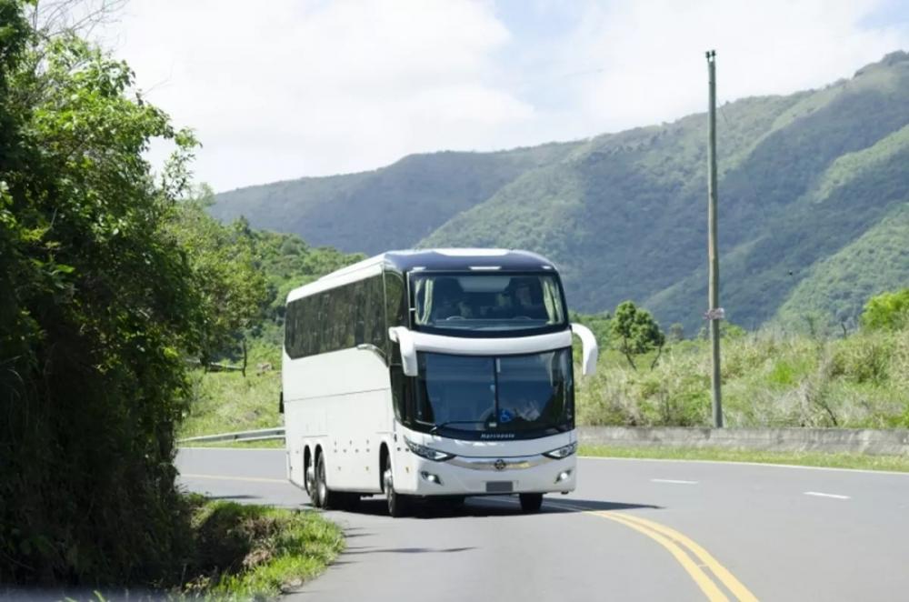 Polícia intercepta ônibus interestadual na BR-020