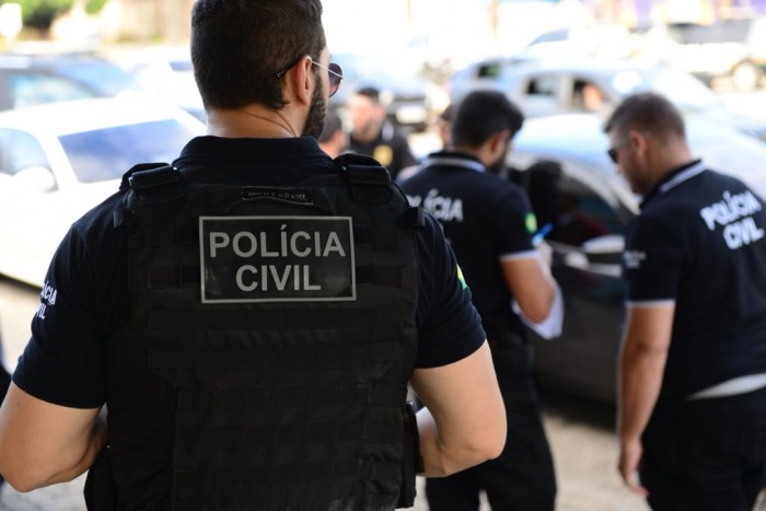 Investigados por homicídios e integrarem grupo criminoso são presos em ações distintas no CE e RS
