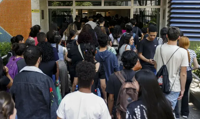 Pé-de-Meia: estudantes saberão se foram contemplados na próxima quarta