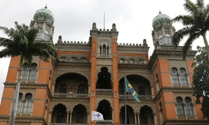 Desinformação: Fiocruz e UFF lançam guia para profissionais de Saúde
