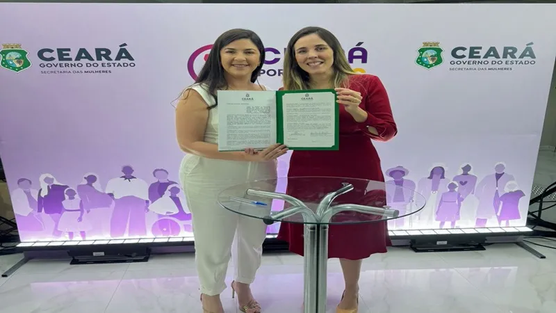 Vice-prefeita Ellen Assef representa o município no ato de assinatura do programa “Ceará Por Elas”