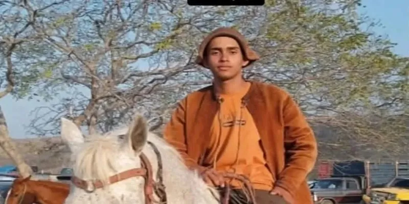 Jovem perde a vida após queda de cavalo