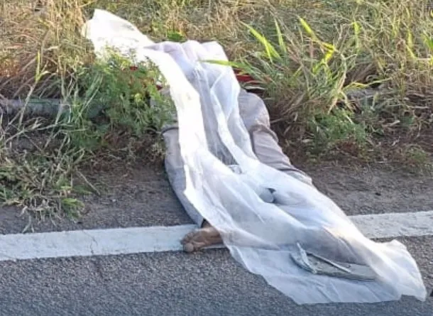 Colisão entre carro e moto deixa vítima fatal