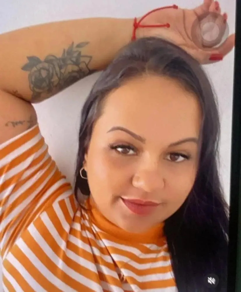 Mulher é morta a tiros por ex-companheiro