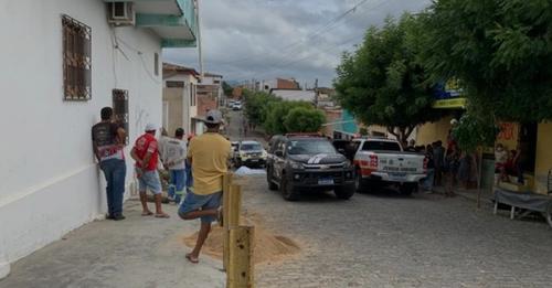 Homem é morto a tiros nesta quarta-feira (11) em Quixeramobim; é o terceiro homicídio do ano