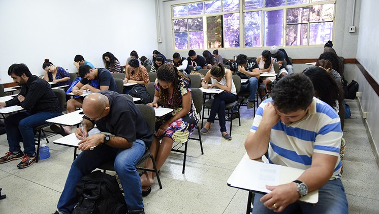 Governo atualiza cronograma de aplicação das provas do Encceja
