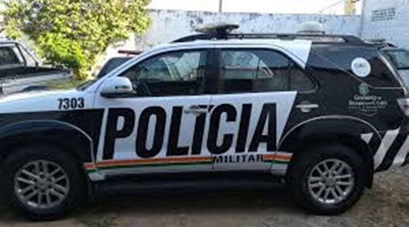 Mulher embriagada quebra objetos na casa da sogra