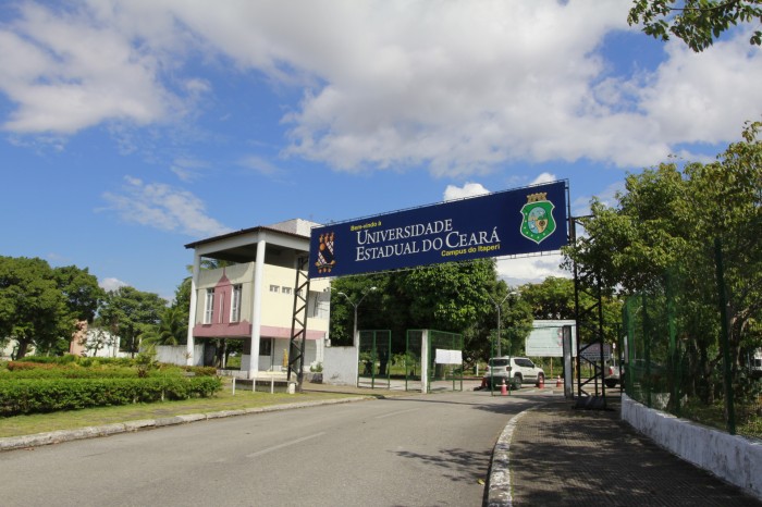Uece/Uab abre 540 vagas para três cursos de especialização em 13 polos do Ceará