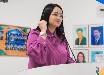 Vereadora Kátia Sales retorna ao Legislativo Madalenense
